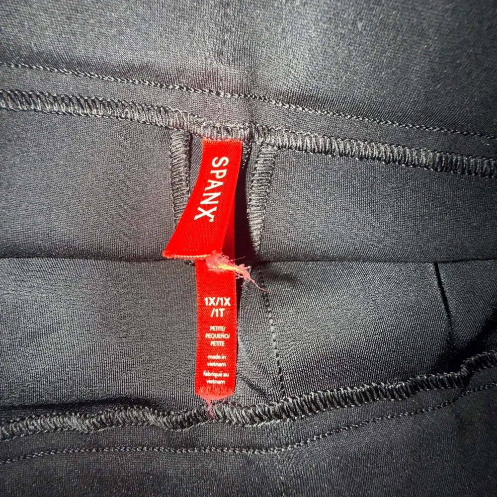 SPANX Black Ankle & Cropped Ponte Pants - Picture 8 of 11
